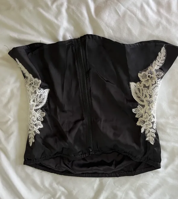 Princess Polly Lace Top - Image 6