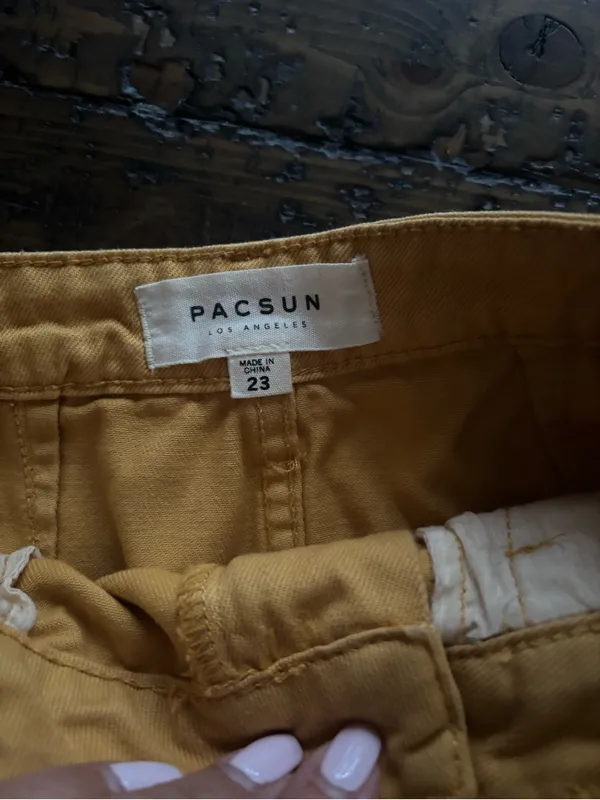 PacSun Mustard Yellow Denim Mini Skirt Belted Raw Hem‎ Pockets Size 23 - Image 4
