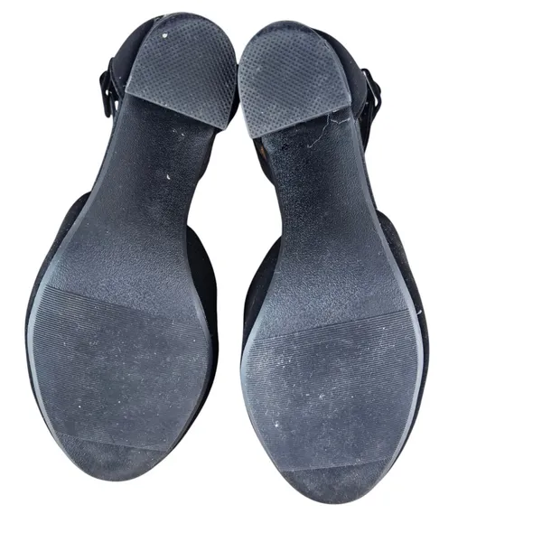 Soda Roy Heels Womens Size 8 Wide Black Closed Toe Ankle Strap Chunky Sandals - Image 8