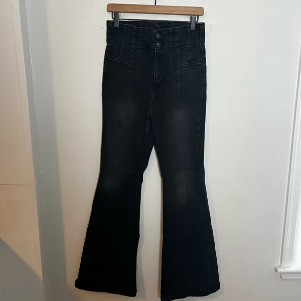 FREE PEOPLE- We The Free Jayde Flare Jeans Onyx Denim Boho Festival - Image 2