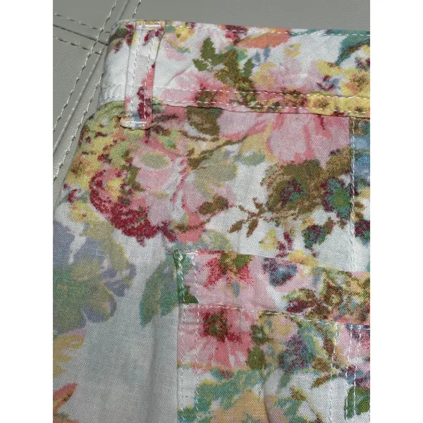 Gloria Vanderbilt Sydney Pastel Floral Shorts size 8 - Image 10