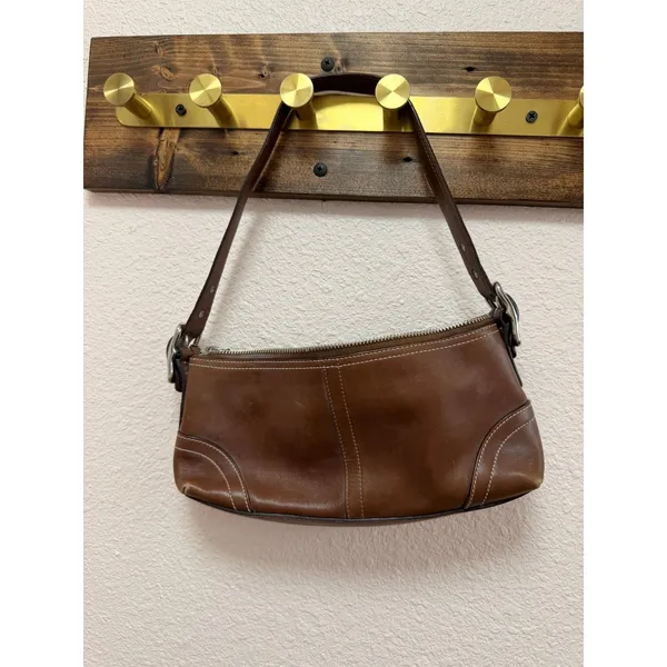 Coach Hampton Demi Baguette East West Brown Leather Vintage Premium Shoulder Bag - Image 3