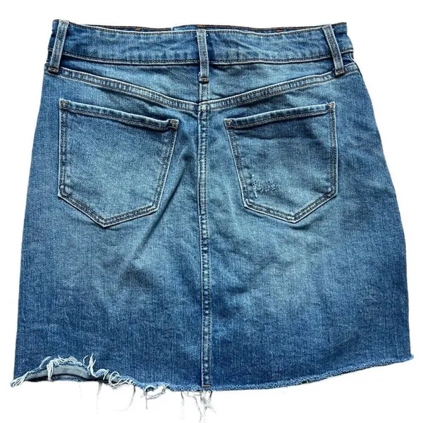 Womens Old Navy High Waisted Frayed Raw Hem Distressed Jean Skirt - Sz 2 - Image 4