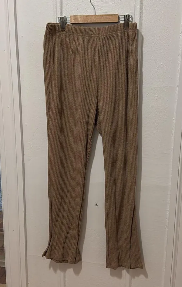Comfy Pants Size L - Image 5