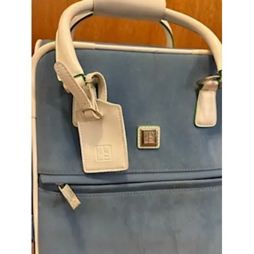 Diane von Furstenberg Rolling Suitcase Blue White Trim Carry On Luggage 19 Inch - Image 2