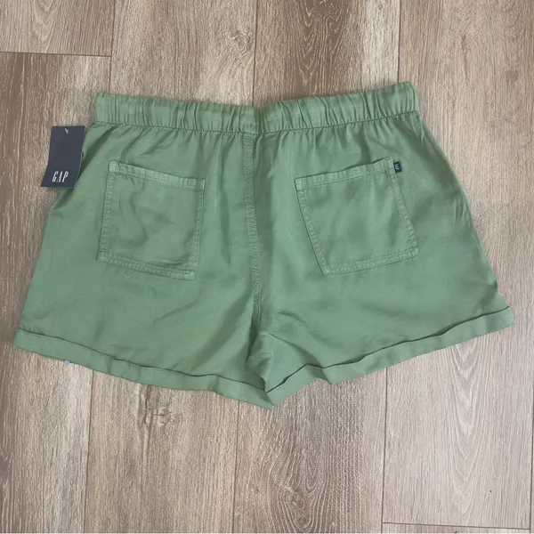 NWT Gap Tencel Short Size Large Loden Frost - Image 3