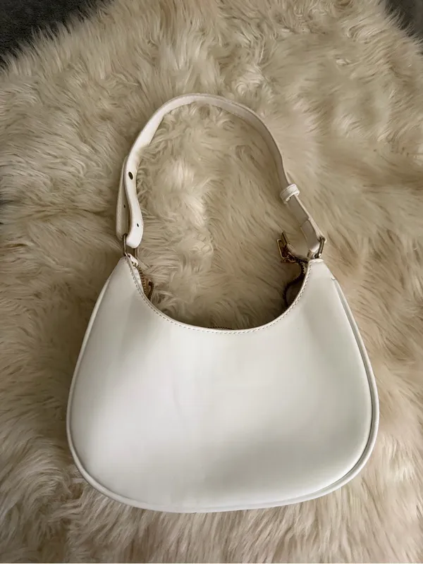 SHEIN White Crescent Shoulder Bag with Gold Hardware - Image 2