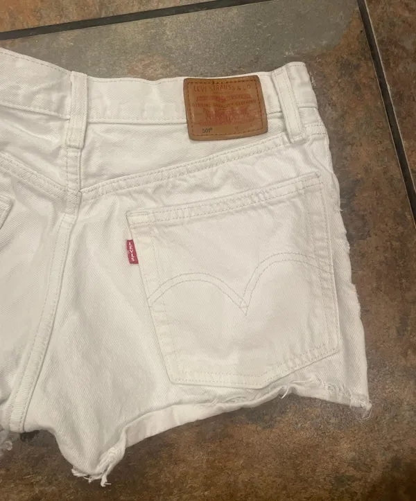 Levi Jean Shorts  - Image 2
