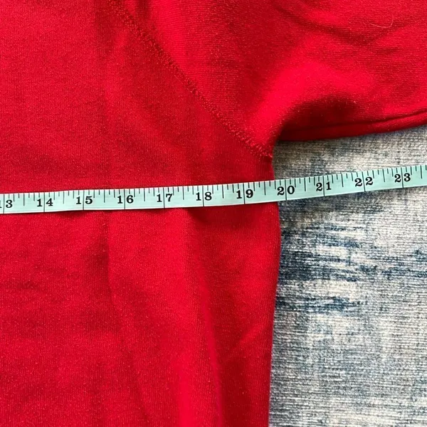 Bassett Walker Red Vintage Christmas Tree Sweatshirt Medium - Image 6