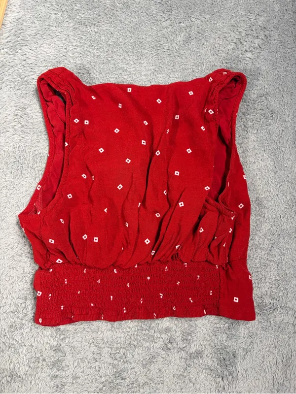Abercrombie & fitch Red Sleeveless Tank Top red cropped medium - Image 3