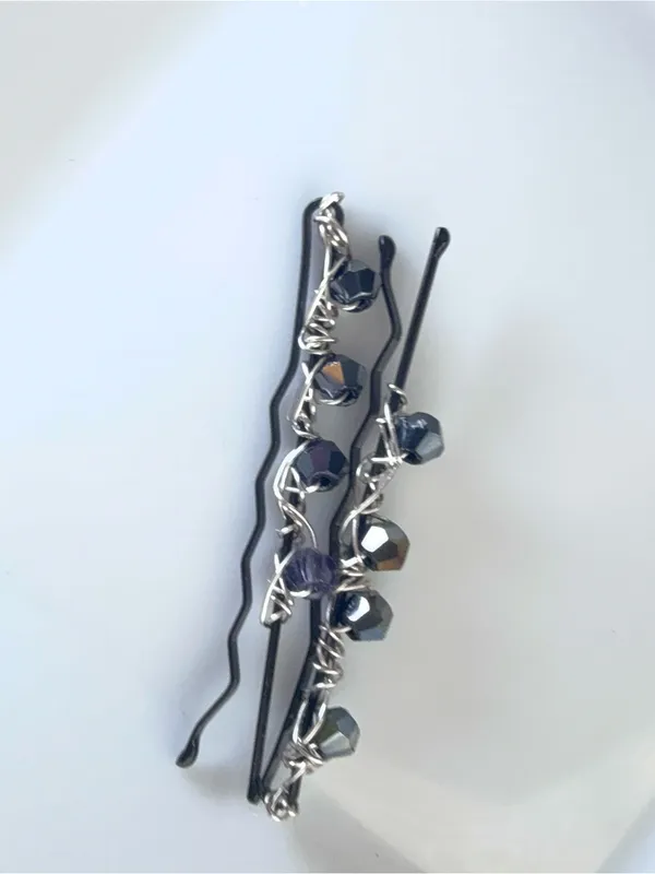 Black AB Crystals Beaded Bobby Pins - Image 2