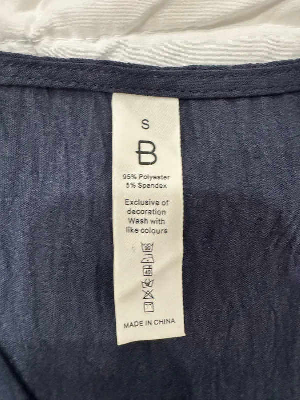 Boutique Navy Blouse - Image 2