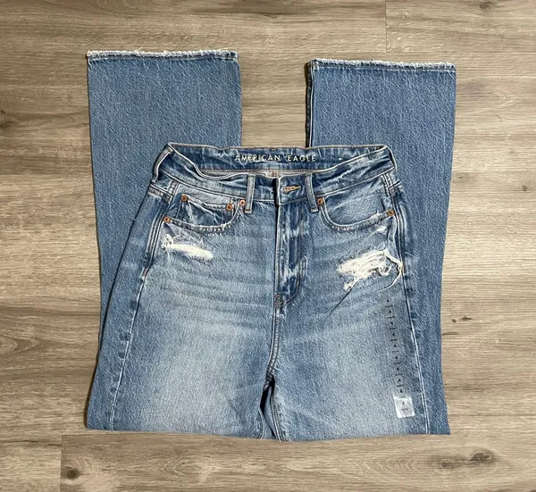 American Eagle Highest Rise 90s Flares Jeans - Image 4