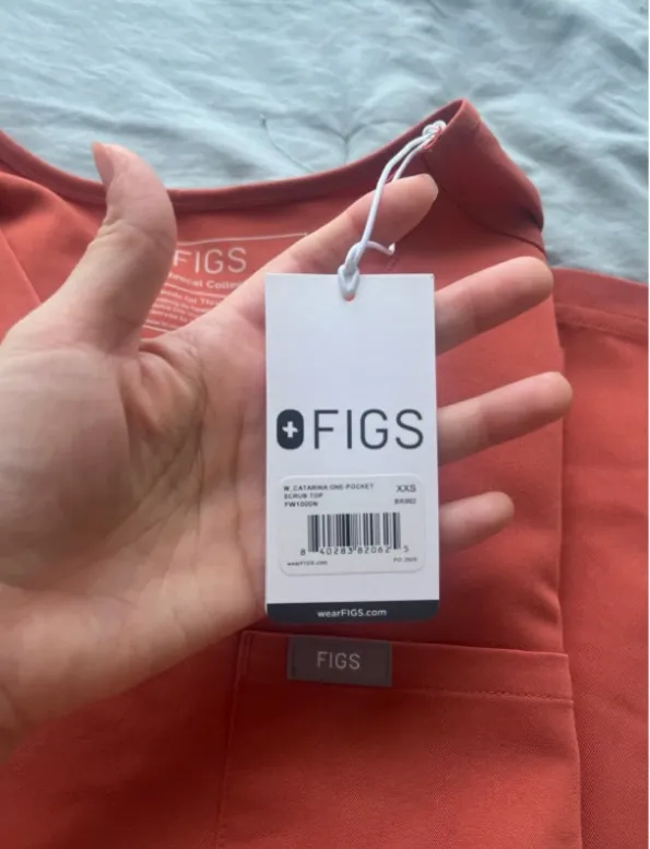 FIGS scrub set new with tags size xxs - Image 4