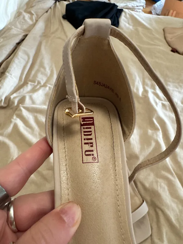 Nude High Heels Tan Size 8 - Image 3