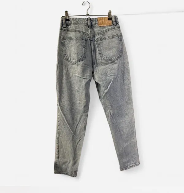 ZARA High-Waisted Acid Wash Mom Jeans 👖 Size US 2 (EUR 34 / MEX 24) - Image 2