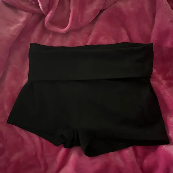 Size Small Foldover Shorts Black - Image 2