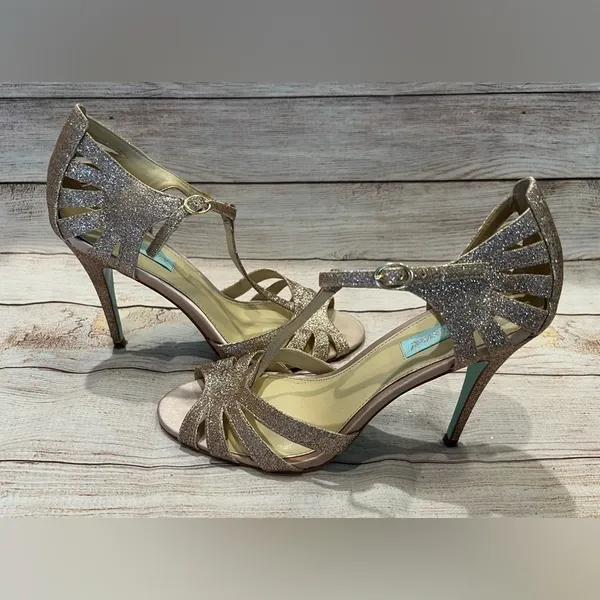 Blue By Betsey Johnson SB-Tee Champagne Glitter Dress Stiletto Heels WOMENS 10 - Image 6