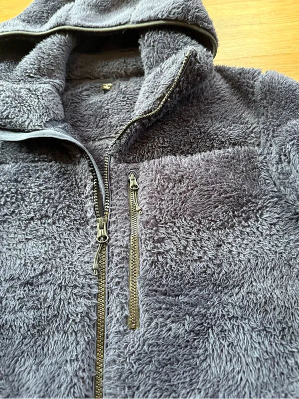 Uniqlo Women’s Navy Plush Hooded Fleece Jacket Size M - Image 5