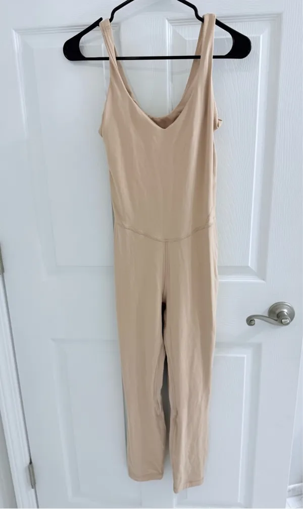Lululemon Align Bodysuit 25” Sz 6 - Image 4