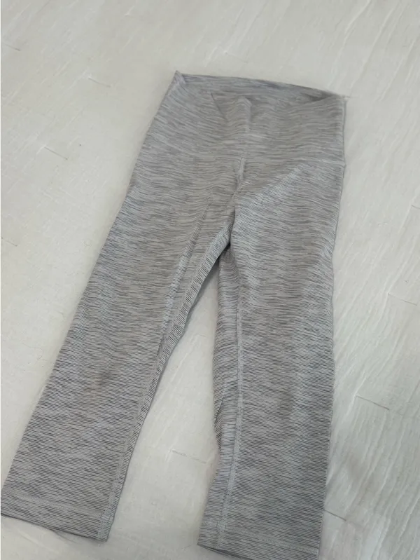 Lululemon Crop Align Leggings - Image 2