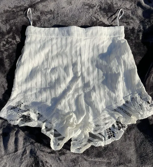 2 Piece White Set Size M - Image 2