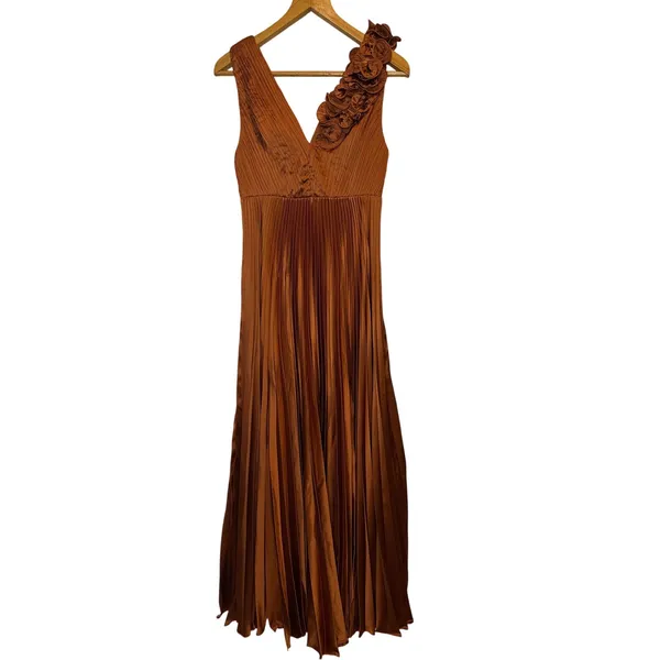 AMUR Aviva‎ Rosette One Shoulder Pleated Gown Copper Size 2 - Image 4