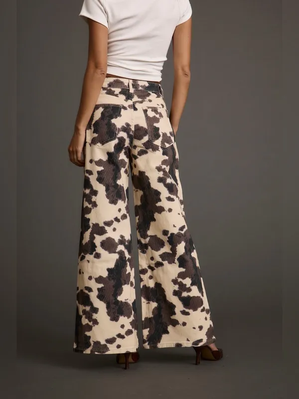 $99 NWT VIGOSS cow print baggy wide leg western jeans 5/27 - Image 2