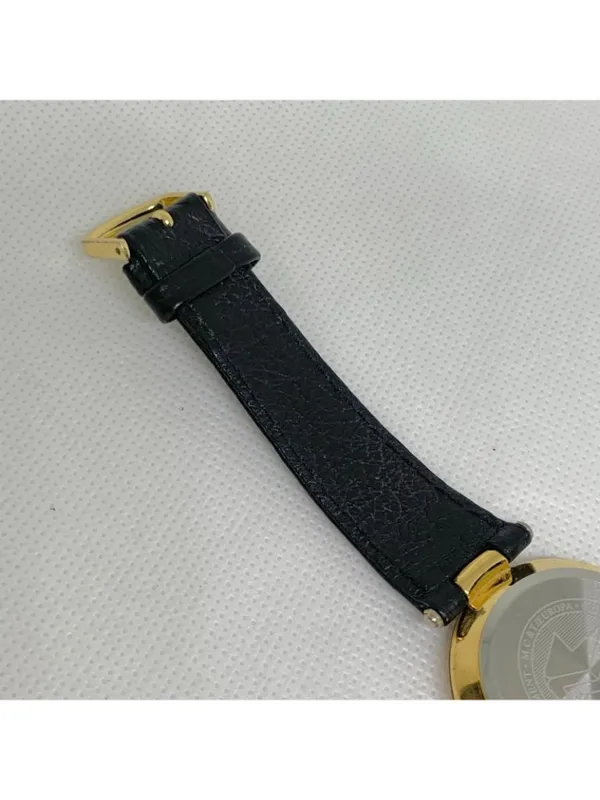Vintage Fred Meyer women’s gold tone wristwatch black dial 32mm Quartz running - Image 7