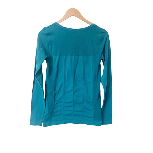 Fabletics Baltic Teal Delta Seamless Long Sleeve Athletic‎ Top NWT Medium - Image 4