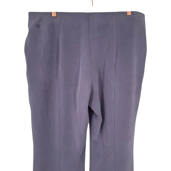 NWT Lululemon Brushed Softstreme Mid-Rise Flared Pant Grape Mist Size XL LW5HLPS - Image 9