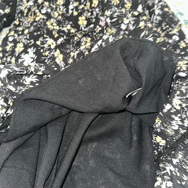 Free the Roses Black and White Floral Maxi Dress size small - Image 3