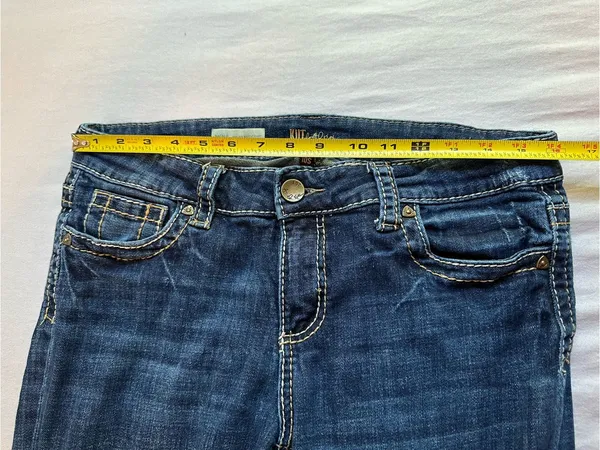 KUT from the Kloth Natalie High Rise Bootcut Short Jeans 10S Dark Wash - Image 5