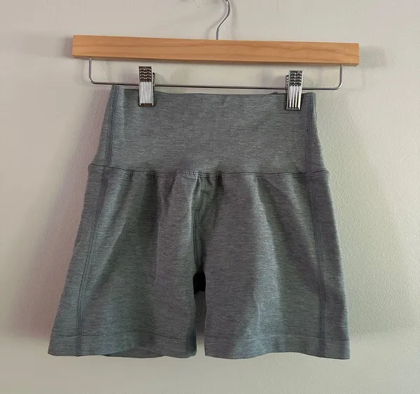 Alphalete R6 Revival Shorts Grey - Image 3
