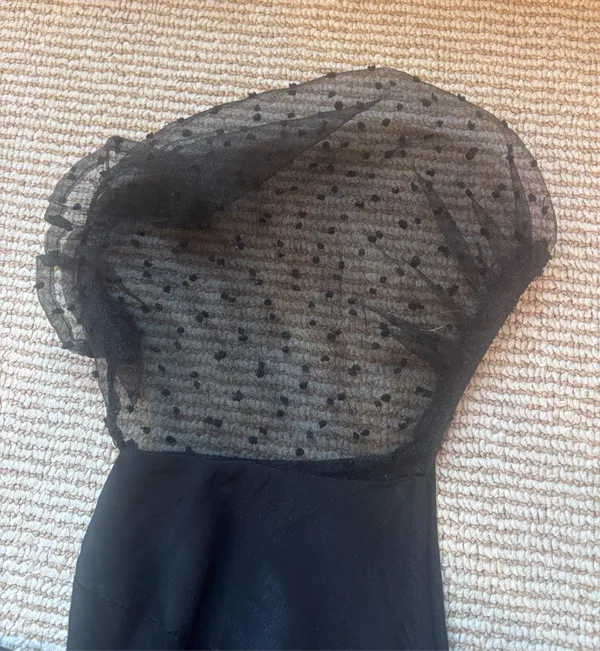Black Puff Sleeve Francesca's Top - Image 3
