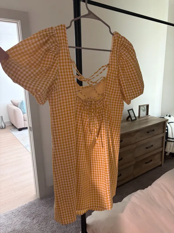 Yellow dress Size M - Image 4