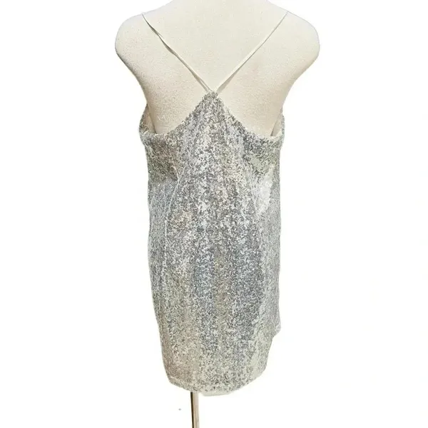 Delilaah Mini Dress Strappy V Neck Slip Sequin Dress In Silver Size 10 Nwt - Image 8