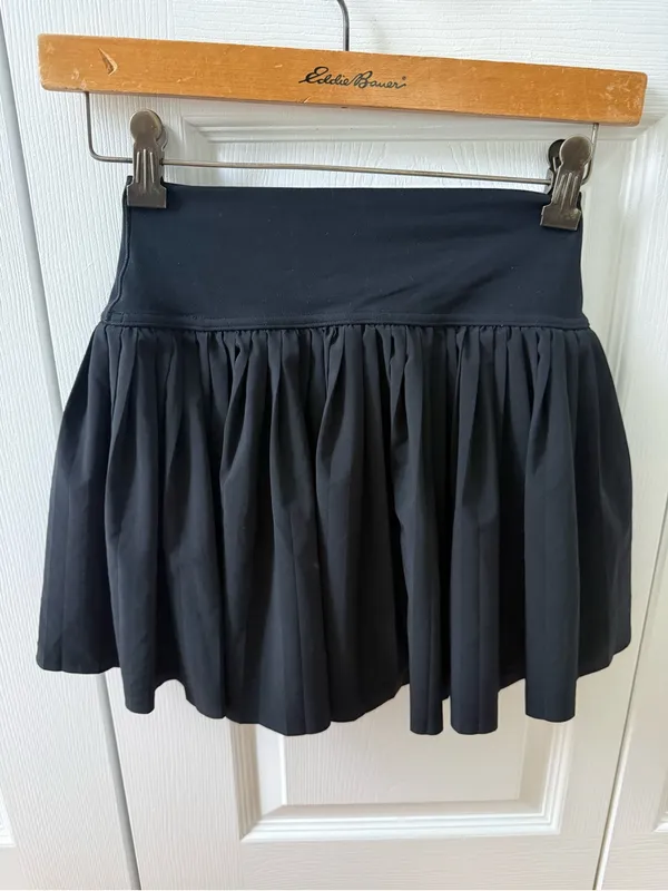 Aerie Offline All Aces Pleated Mini Skirt in Black - Image 3