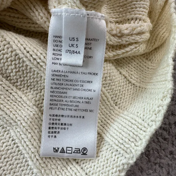 Urban Outfitters Cream Ribbed Knit Cropped V Neck Sweater Long Sleeve Size S - Image 6