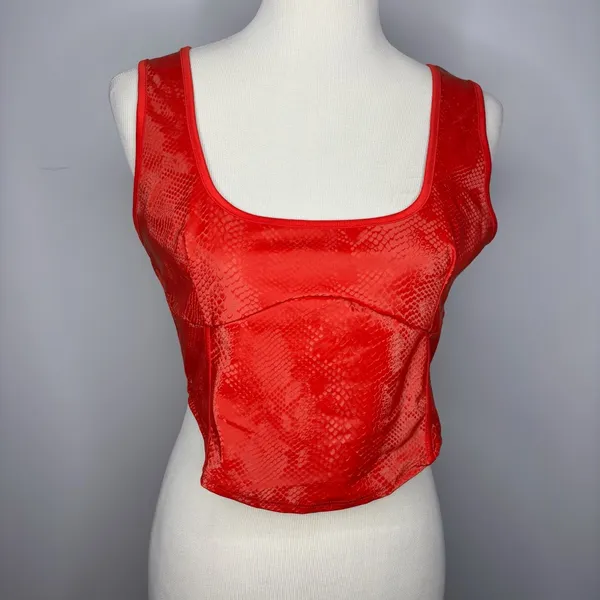 Pretty Little Thing - Red Snakeskin Matte Vinyl Underbust Seam Corset Crop Top - Image 2