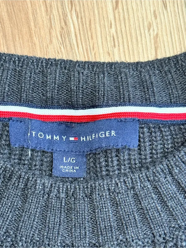 Tommy Hilfiger Black Ribbed Crewneck Sweater with Flag‎ Detail - Image 5