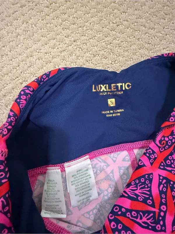 Lilly Pulitzer Luxletic Weekender High Rise Leggings Passion Fruit Pink Star - Image 11