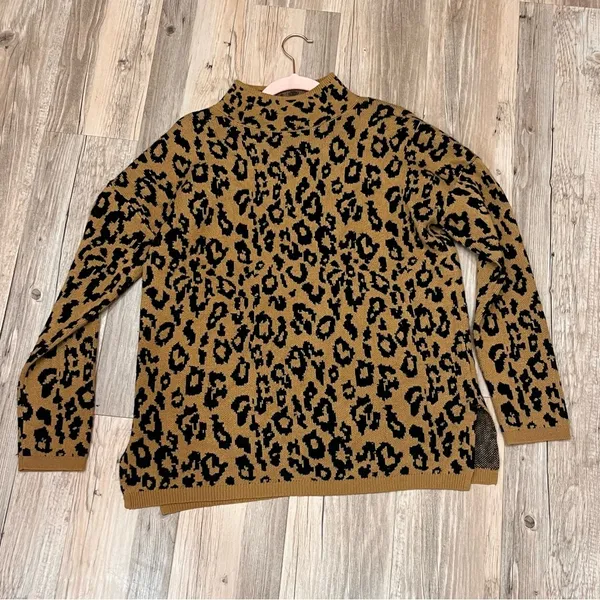 Philosophy Sweater Women’s Mock Neck Leopard Print Oversized sz Small - Image 4