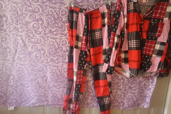 Victoria's Secret modal blend patchwork pj pajamas set in red and black size medium. - Image 7