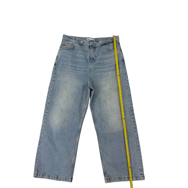 Zara Women's Light Blue High Waisted Wide Leg Jeans Size 6 EUC - Image 5
