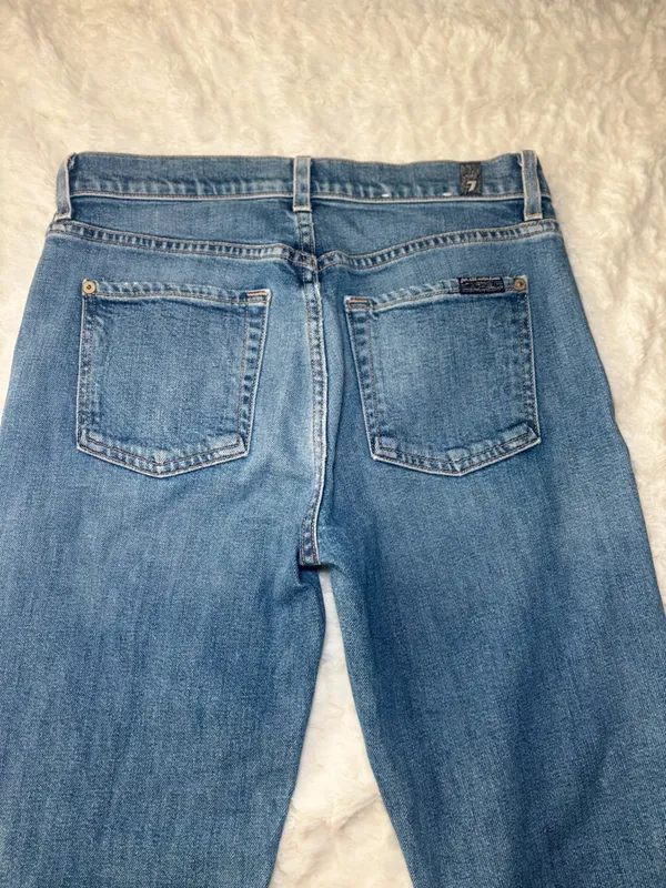 7 For All Mankind High-Rise Straight Leg Jeans in Medium Blue| Has 2 white stains!! - Image 3