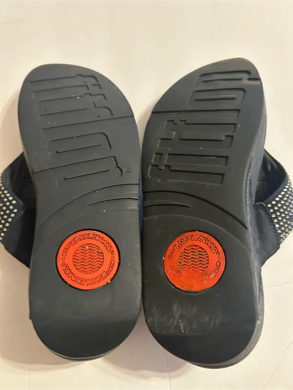 FitFlop black Crystal-Embellished Toe-Post Sandals - Image 6