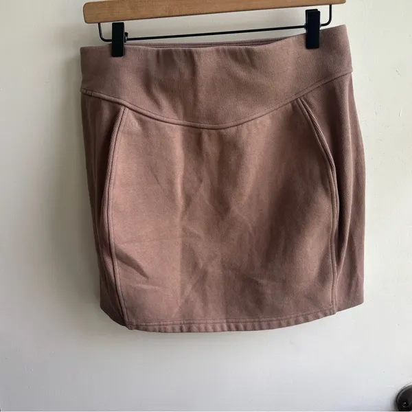 Lululemon Scuba High Rise Mini Skirt‎ - Image 4