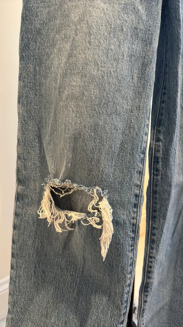 Levi’s Ribcage Straight Jeans - Image 2