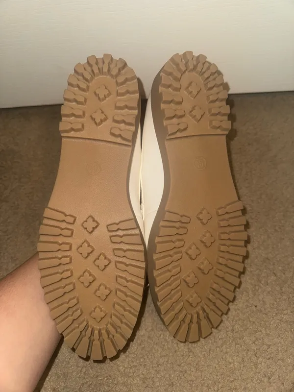 White target a new day loafers with gold chain accent nwt - Image 5